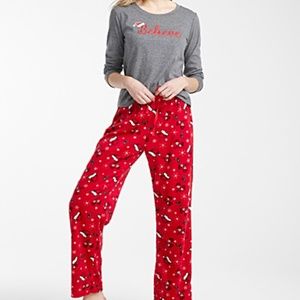 Love affair Christmas  / winter themed pajamas NWT